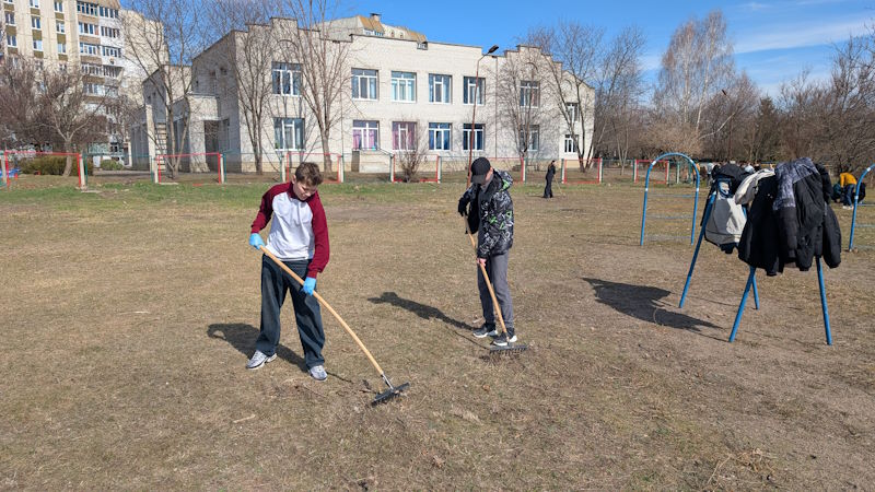Весняне прибирання 9