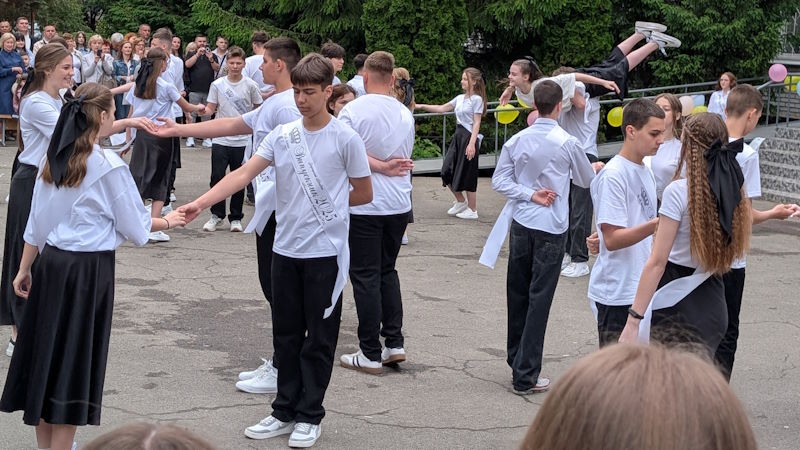 Останній дзвоник - 18
